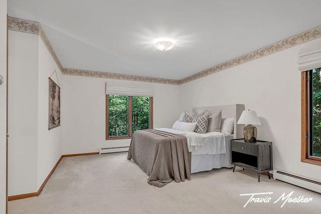 421 Sorrento Drive Se, Gaines Twp, MI 49315