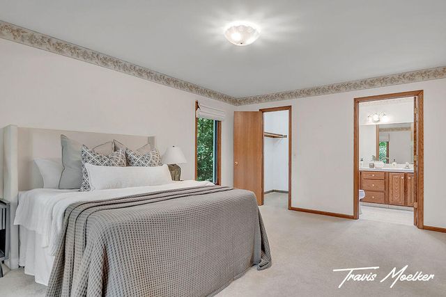 421 Sorrento Drive Se, Gaines Twp, MI 49315