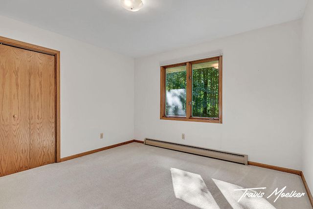 421 Sorrento Drive Se, Gaines Twp, MI 49315
