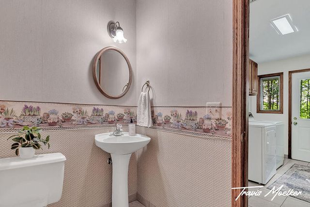 421 Sorrento Drive Se, Gaines Twp, MI 49315