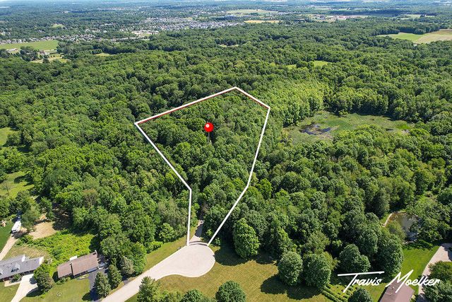 421 Sorrento Drive Se, Gaines Twp, MI 49315