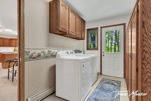 421 Sorrento Drive Se, Gaines Twp, MI 49315