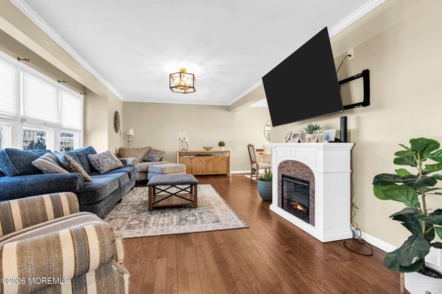 18 Charles Drive, Tinton Falls, NJ 07753