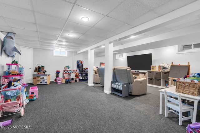 18 Charles Drive, Tinton Falls, NJ 07753