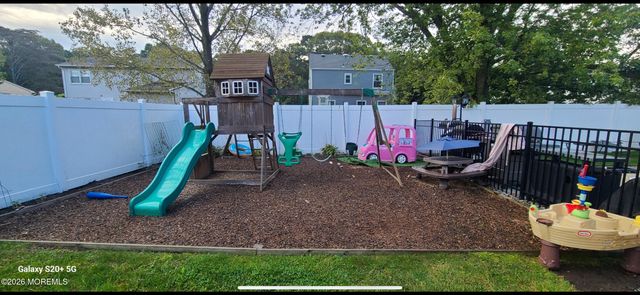 18 Charles Drive, Tinton Falls, NJ 07753