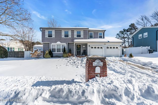 18 Charles Drive, Tinton Falls, NJ 07753