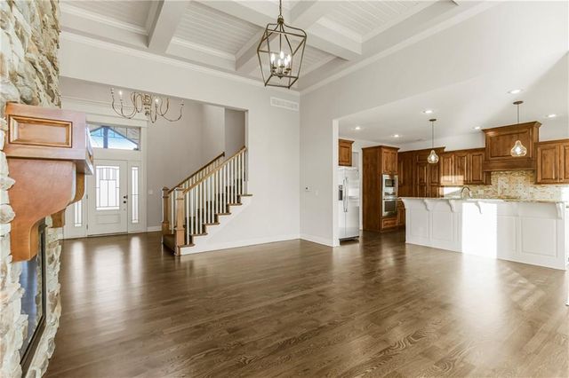 9509 W 164th Street, Overland Park, KS 66085