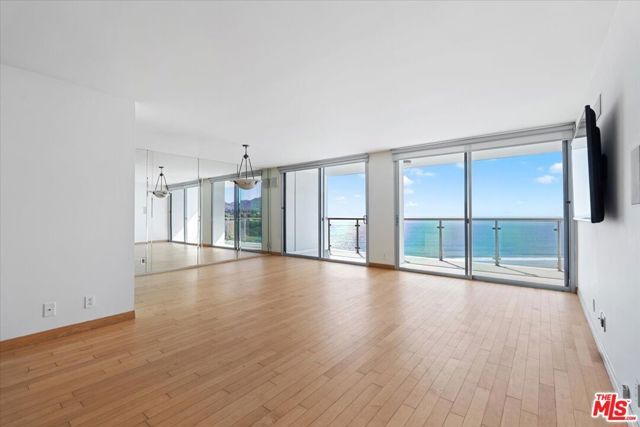 201 Ocean 1101B, Santa Monica, CA 90402