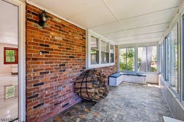 881 Bordentown Ave, Sayreville Boro, NJ 08879