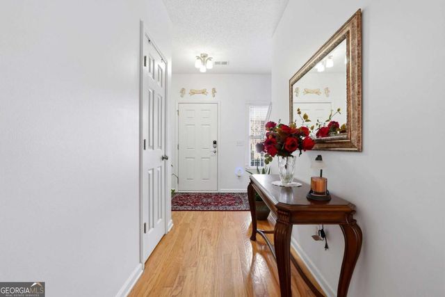 3836 Pleasant Oaks Drive, Lawrenceville, GA 30044