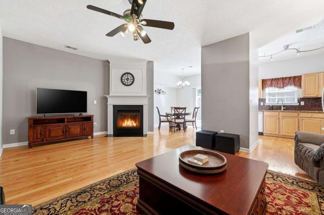 3836 Pleasant Oaks Drive, Lawrenceville, GA 30044