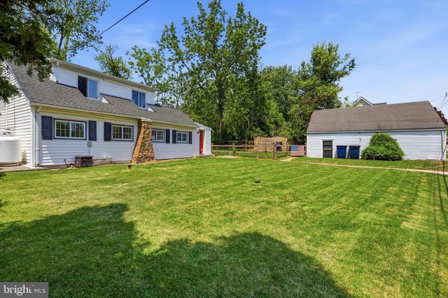 151 MILL RD, Norristown, PA 19401