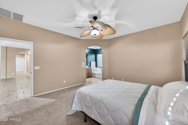 921 W DANA Drive, San Tan Valley, AZ 85143