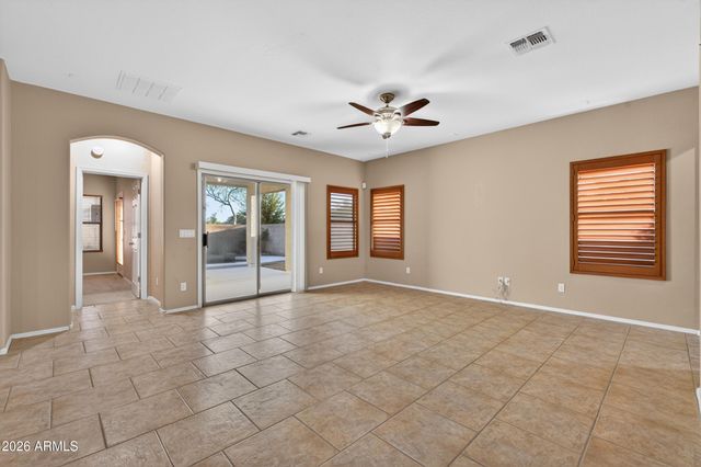 921 W DANA Drive, San Tan Valley, AZ 85143