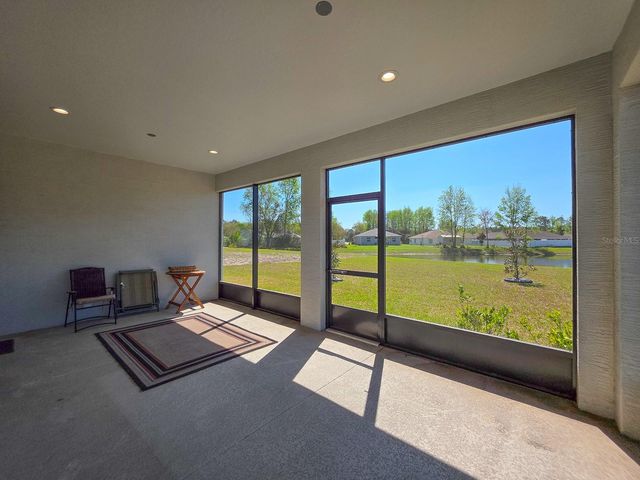 8 LAKELAND WAY, Palm Coast, FL 32137