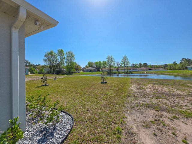 8 LAKELAND WAY, Palm Coast, FL 32137