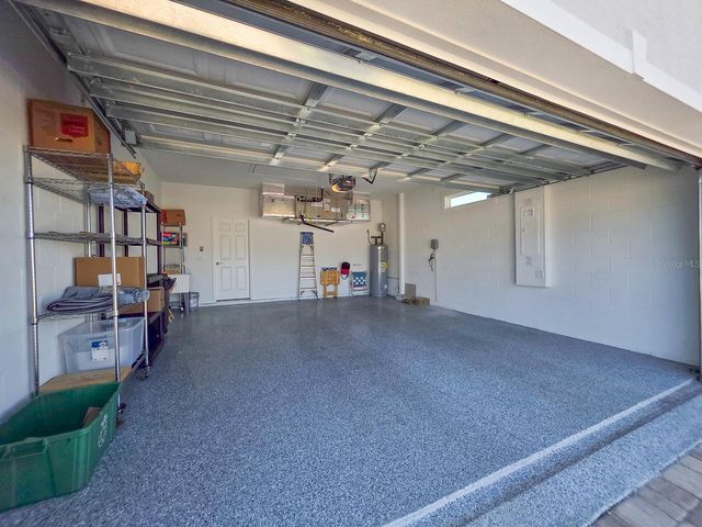 8 LAKELAND WAY, Palm Coast, FL 32137