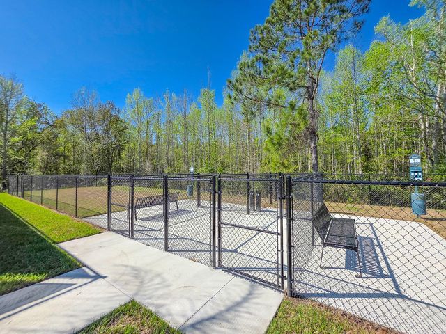 8 LAKELAND WAY, Palm Coast, FL 32137