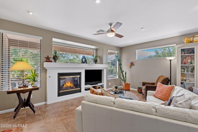 850 N Hale Drive, Green Valley, AZ 85614