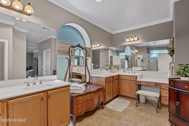 850 N Hale Drive, Green Valley, AZ 85614