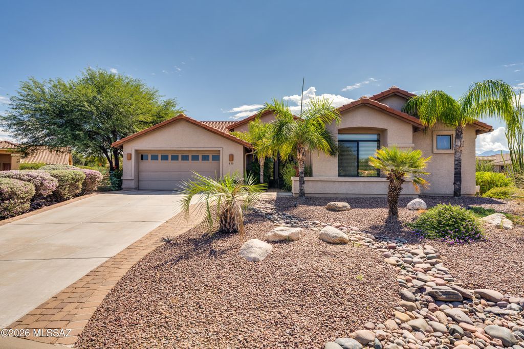 850 N Hale Drive, Green Valley, AZ 85614