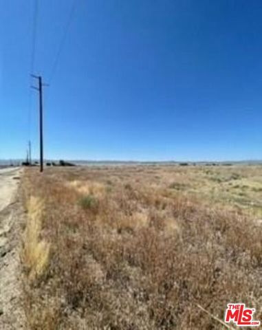 70 W Avenue F 12, Lancaster, CA 93536