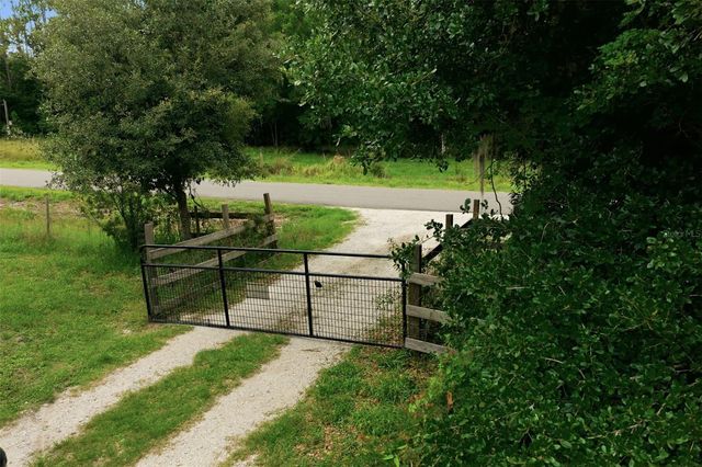 7309 QUAIL MEADOW ROAD, Plant City, FL 33565