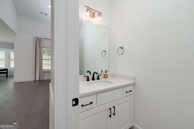 6455 Maddux Path, Cumming, GA 30028