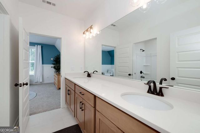 6455 Maddux Path, Cumming, GA 30028