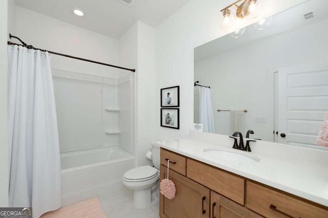 6455 Maddux Path, Cumming, GA 30028