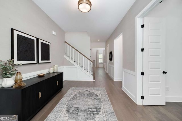 6455 Maddux Path, Cumming, GA 30028