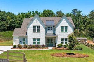 6455 Maddux Path, Cumming, GA 30028