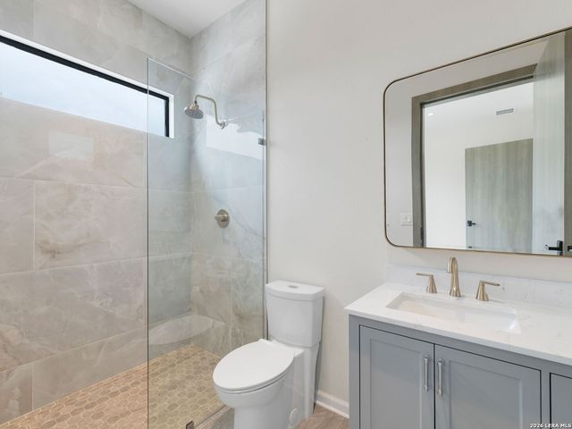 24108 Tres Arroyos, San Antonio, TX 78255