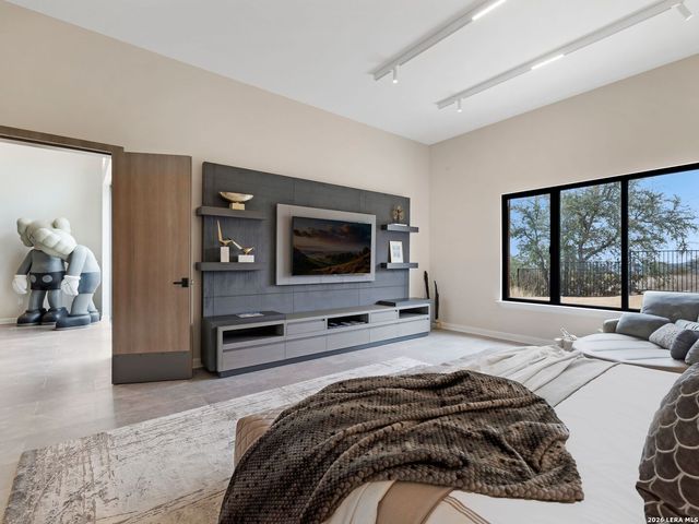 24108 Tres Arroyos, San Antonio, TX 78255