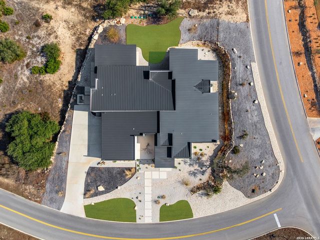 24108 Tres Arroyos, San Antonio, TX 78255