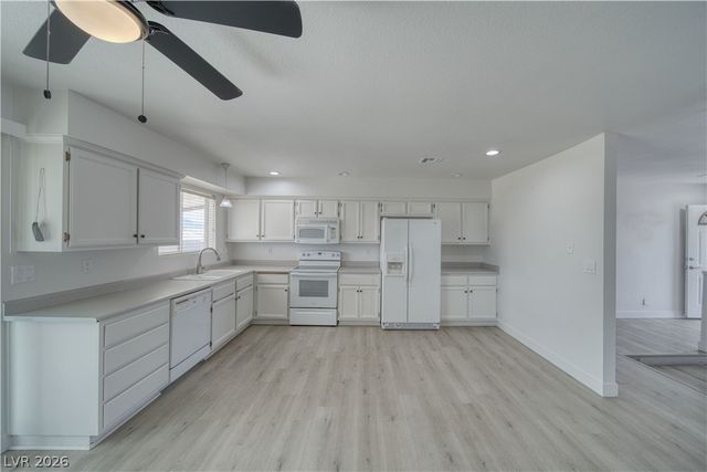 851 Lone Pine Road, Pahrump, NV 89048