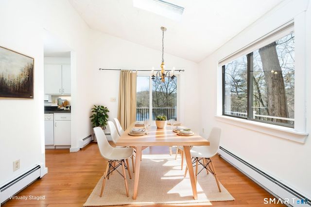 20 West Lakeview Drive, Granby, CT 06035