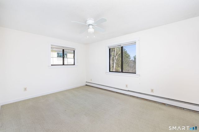 20 West Lakeview Drive, Granby, CT 06035