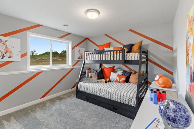 5192 Long Pointe Bay, Woodbury, MN 55129