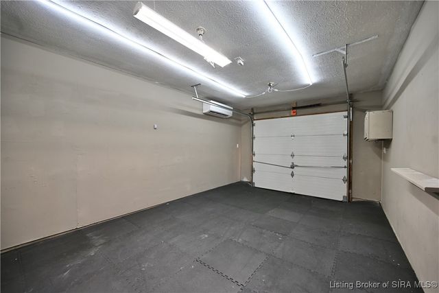 2515 Bishop Circle, Jeffersonville, IN 47130