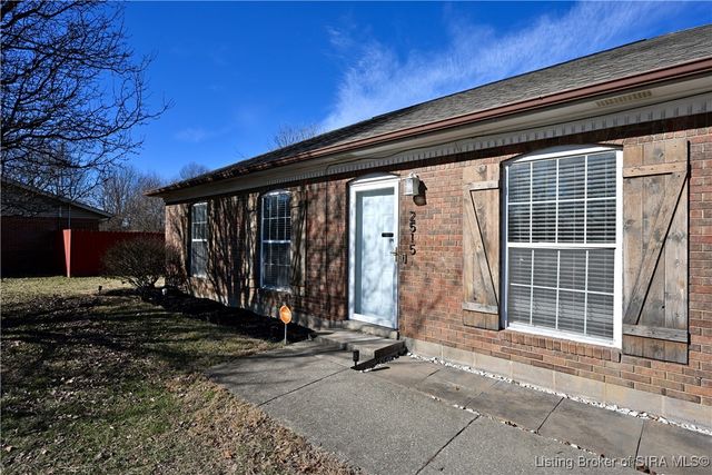 2515 Bishop Circle, Jeffersonville, IN 47130