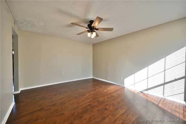 2515 Bishop Circle, Jeffersonville, IN 47130