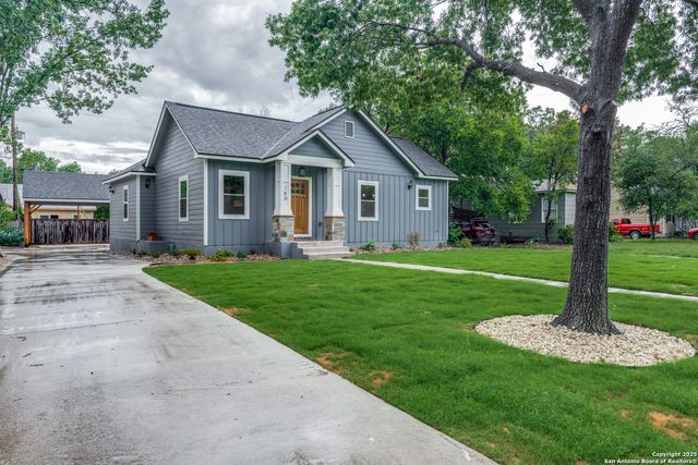 140 harmon, San Antonio, TX 78209
