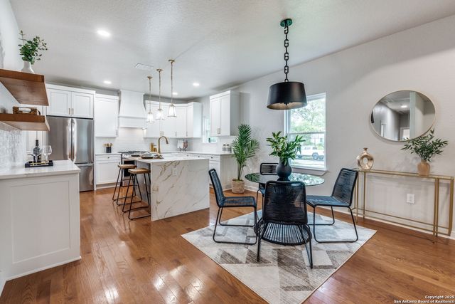 140 harmon, San Antonio, TX 78209