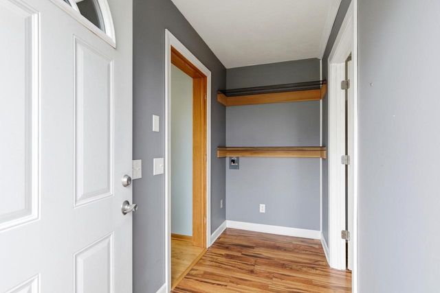 2734 Brooks Ridge Drive, Sun Prairie, WI 53590