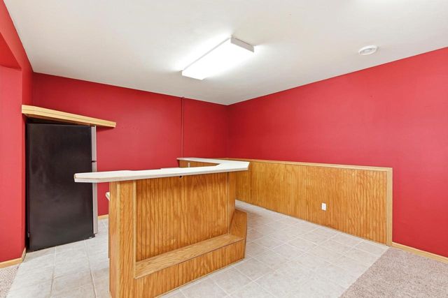 2734 Brooks Ridge Drive, Sun Prairie, WI 53590