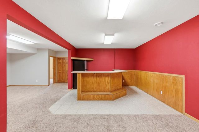 2734 Brooks Ridge Drive, Sun Prairie, WI 53590