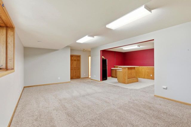 2734 Brooks Ridge Drive, Sun Prairie, WI 53590