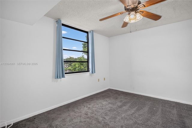 1713 Whitehall Drive 306, Davie, FL 33324