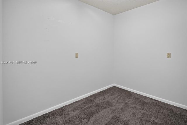 1713 Whitehall Drive 306, Davie, FL 33324